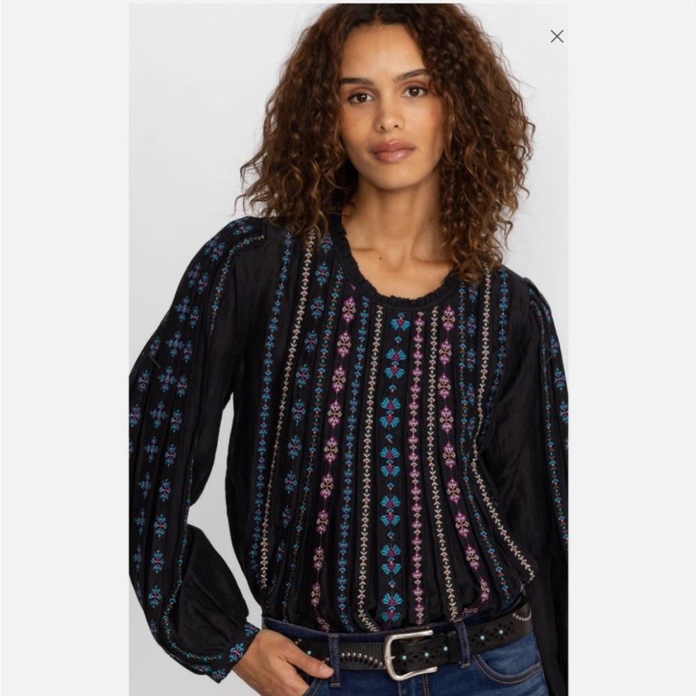 NWT Johnny Was Calico Blouse in Black; size small